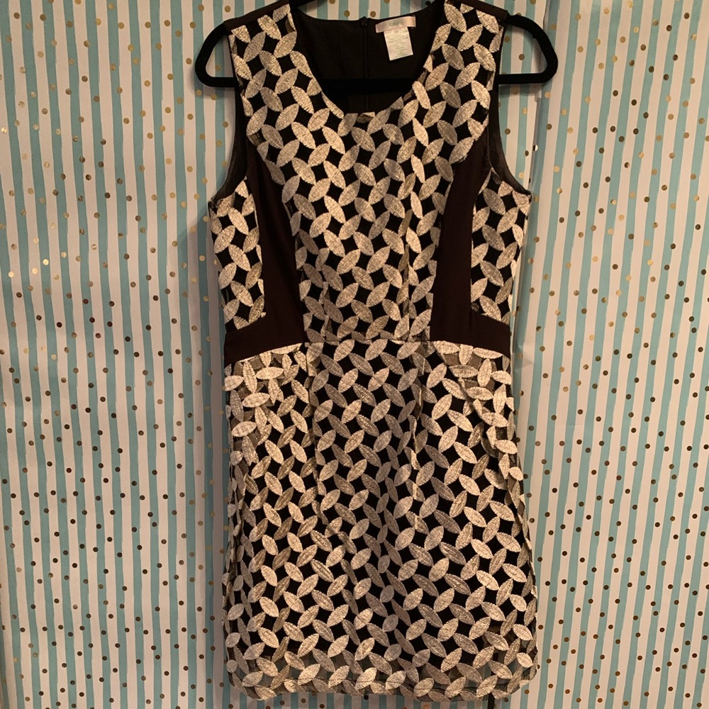 In great condition black and gold cocktail dress